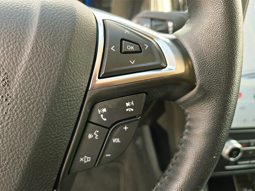 used 2024 Ford Edge car, priced at $24,963