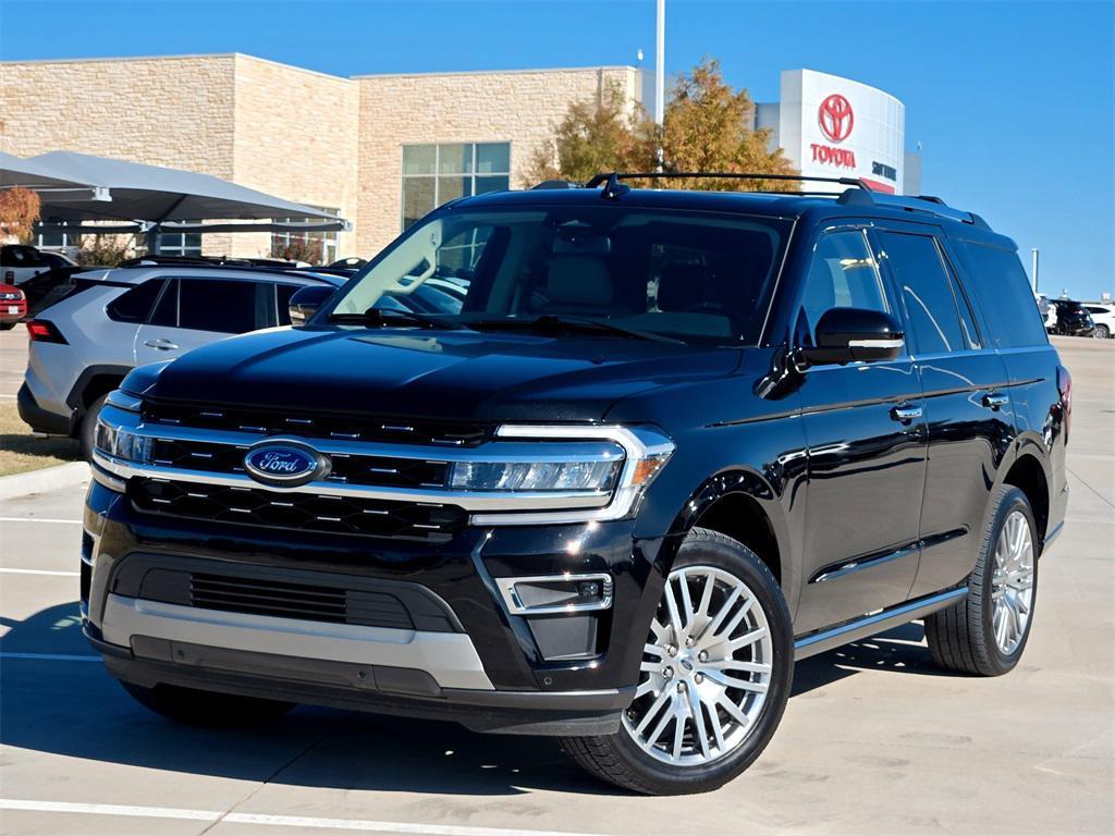 used 2024 Ford Expedition car, priced at $50,930