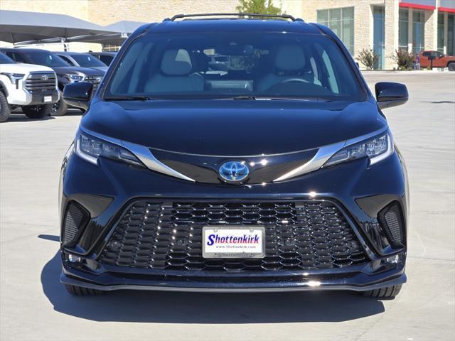 used 2023 Toyota Sienna car, priced at $44,451