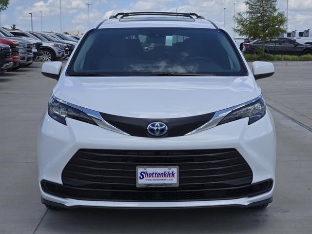 new 2025 Toyota Sienna car, priced at $44,799