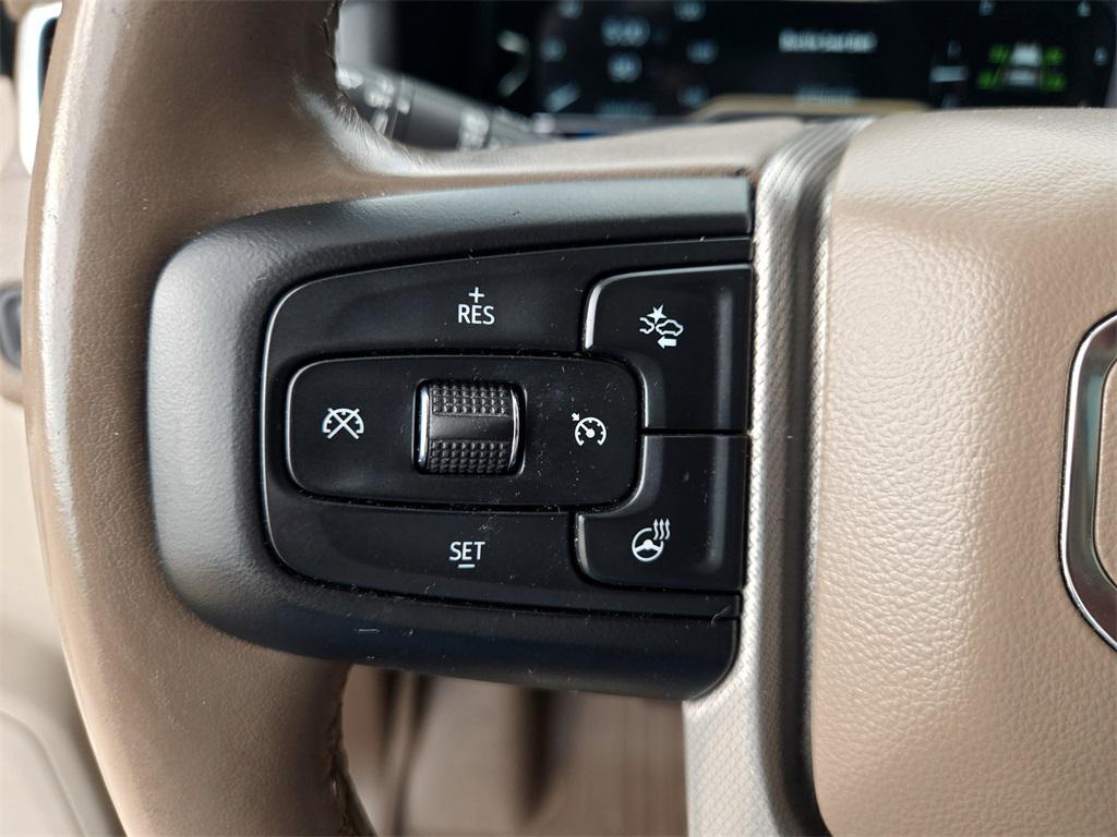 used 2022 GMC Yukon car, priced at $41,910