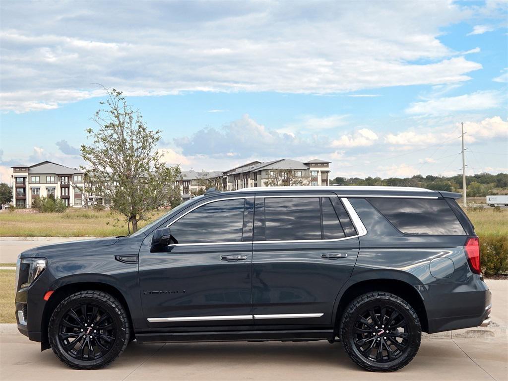 used 2022 GMC Yukon car, priced at $41,910