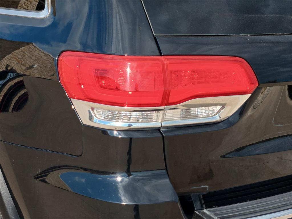 used 2017 Jeep Grand Cherokee car, priced at $14,938