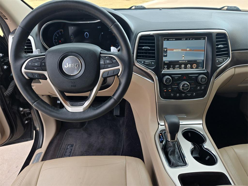 used 2017 Jeep Grand Cherokee car, priced at $14,938