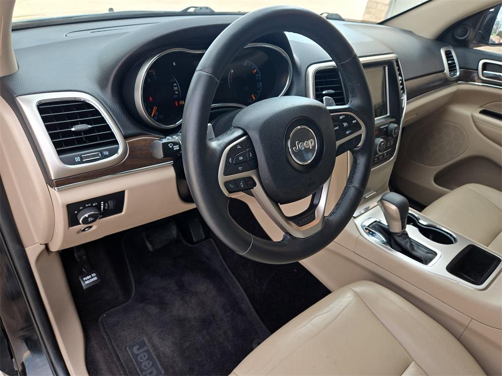 used 2017 Jeep Grand Cherokee car, priced at $14,938