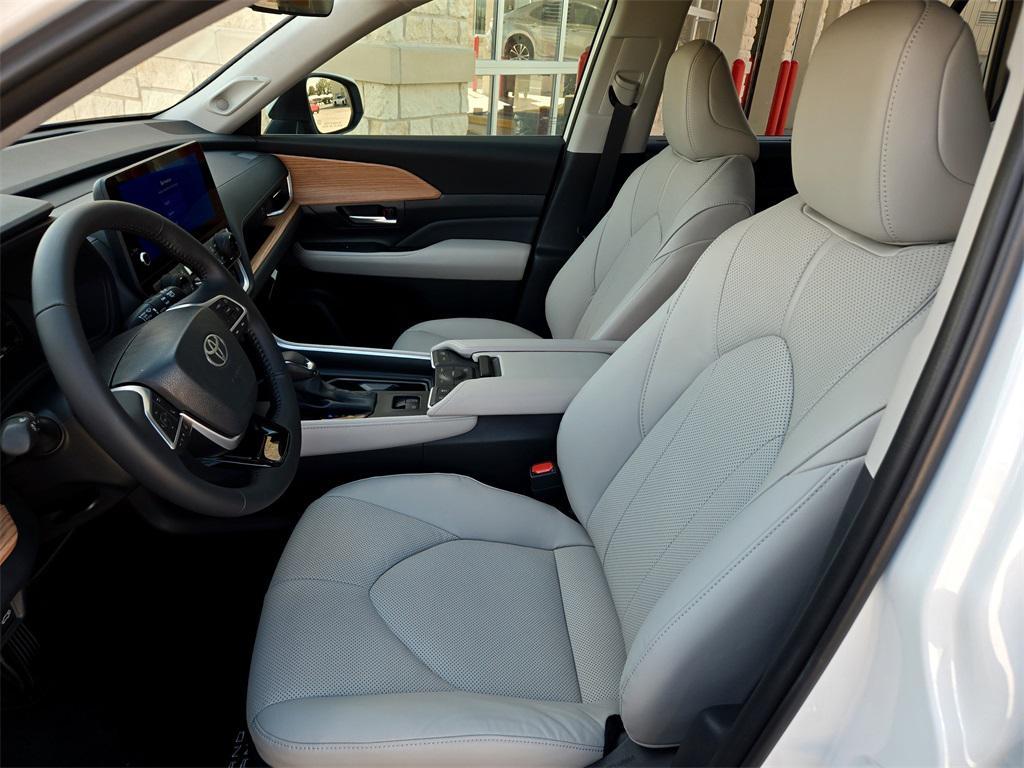 new 2026 Toyota Grand Highlander car, priced at $59,136