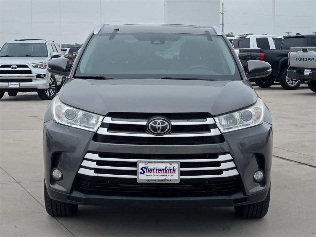 used 2018 Toyota Highlander car, priced at $19,963