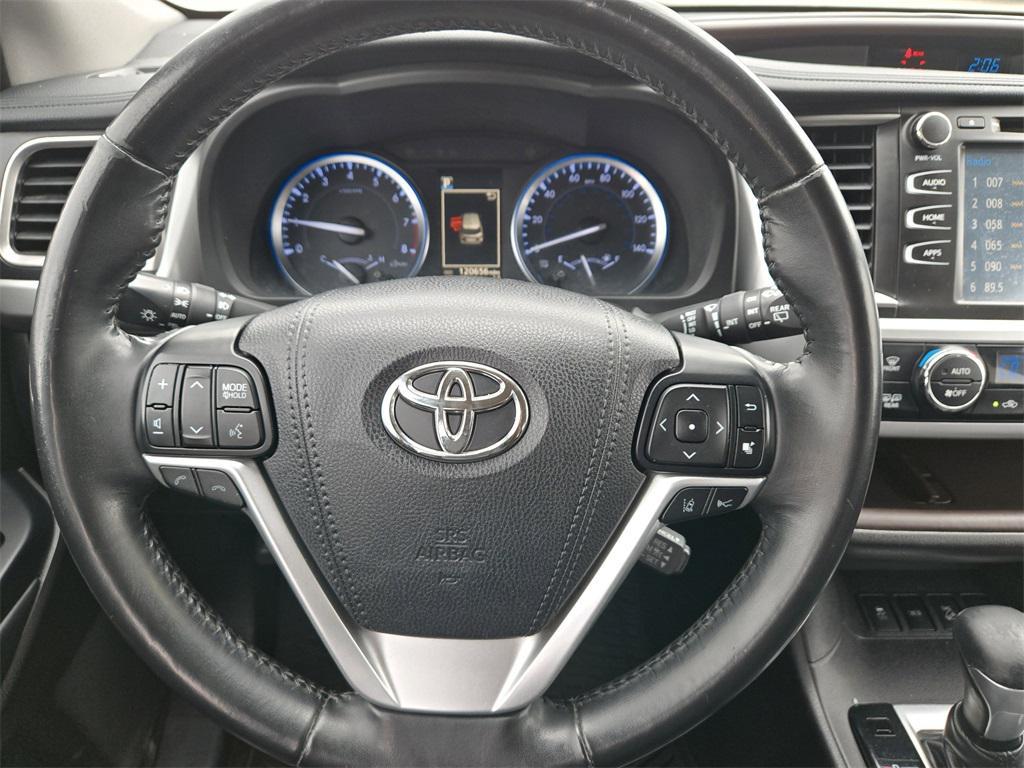 used 2018 Toyota Highlander car, priced at $19,963