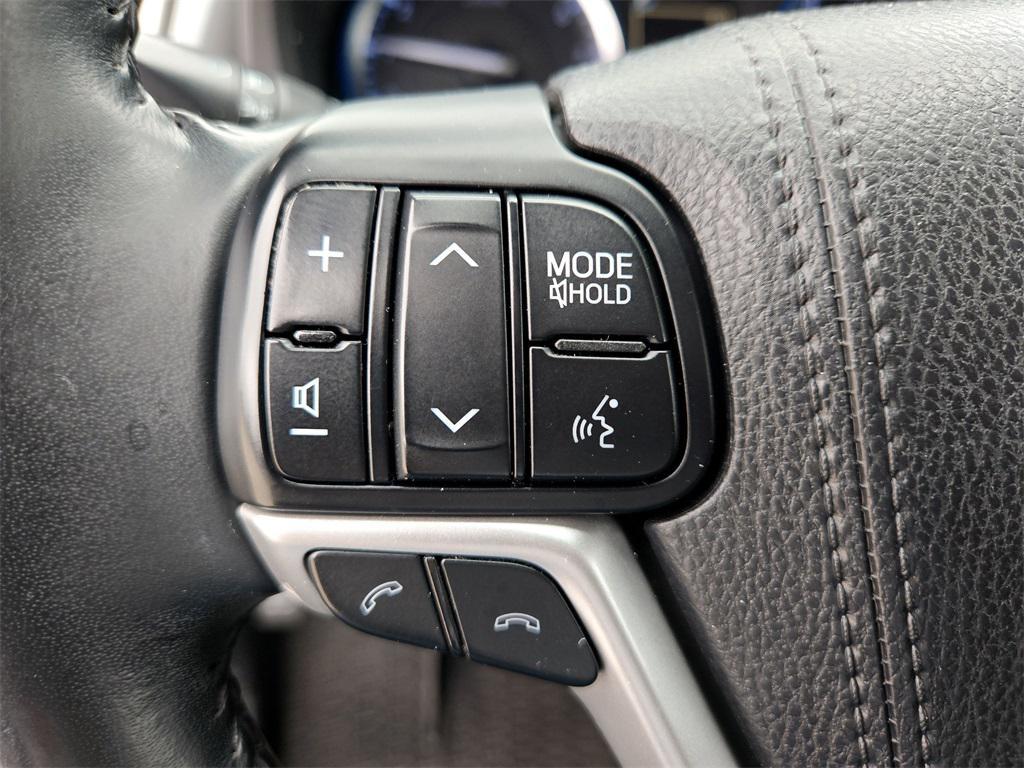 used 2018 Toyota Highlander car, priced at $19,963