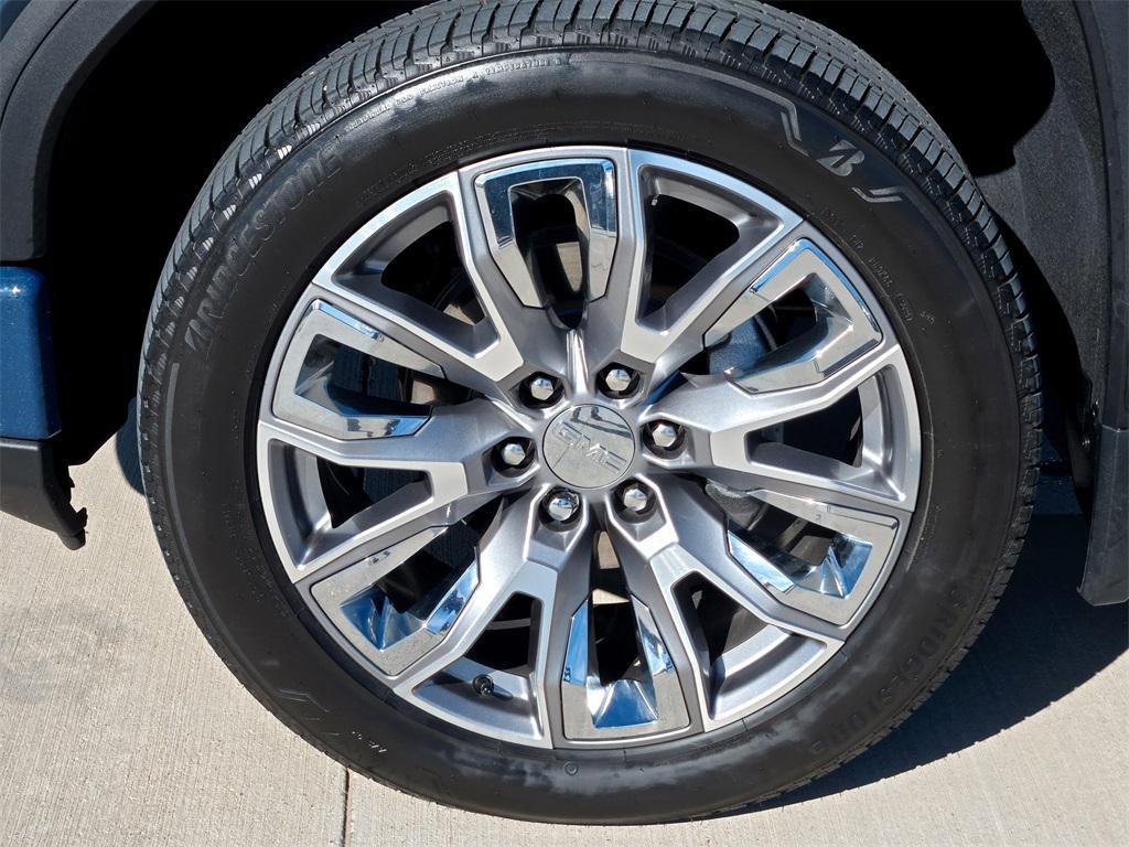 used 2024 GMC Sierra 1500 car, priced at $55,992