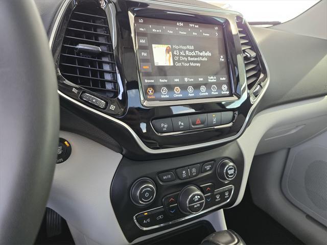used 2021 Jeep Cherokee car, priced at $22,910