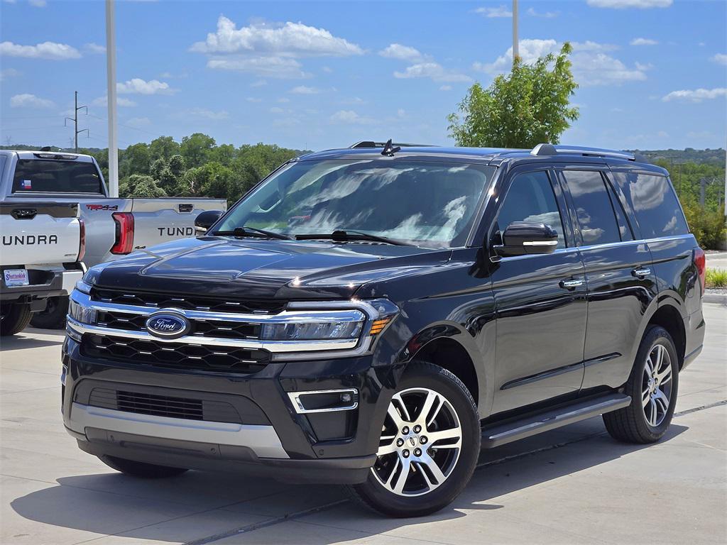 used 2024 Ford Expedition car, priced at $46,404