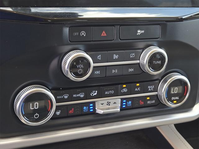 used 2024 Ford Expedition car, priced at $47,863