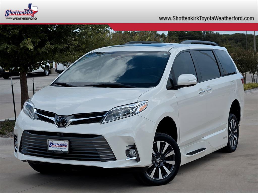 used 2019 Toyota Sienna car, priced at $45,680