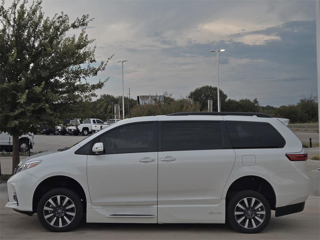 used 2019 Toyota Sienna car, priced at $49,983