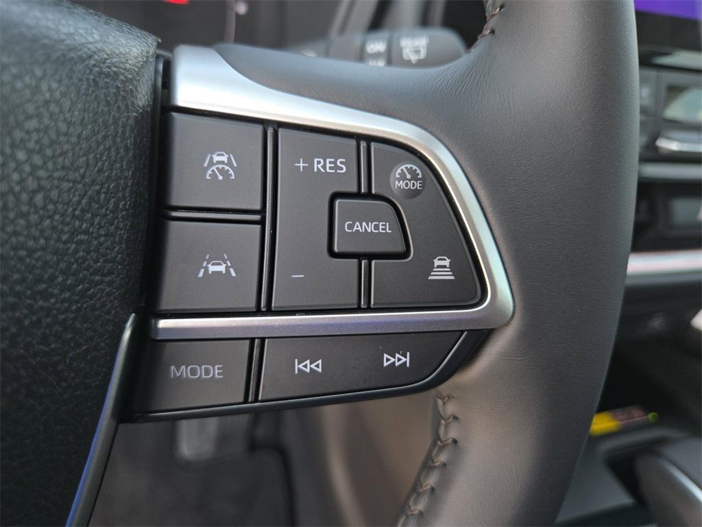 used 2025 Toyota Grand Highlander Hybrid car, priced at $50,942