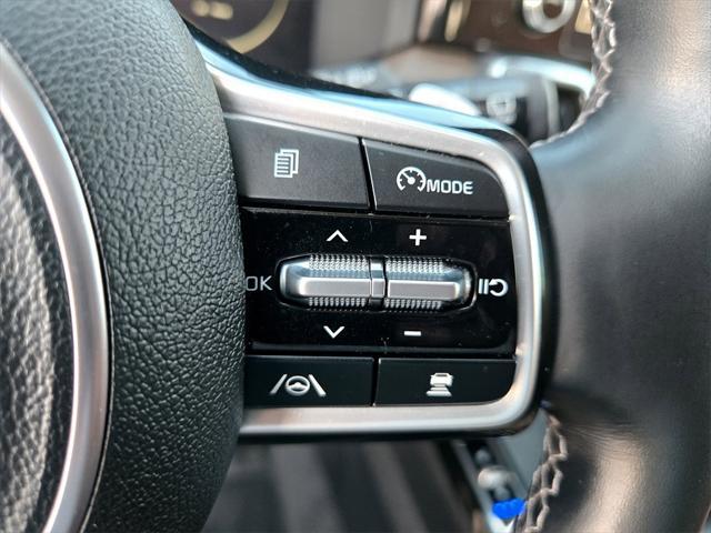 used 2022 Kia Sorento car, priced at $28,816