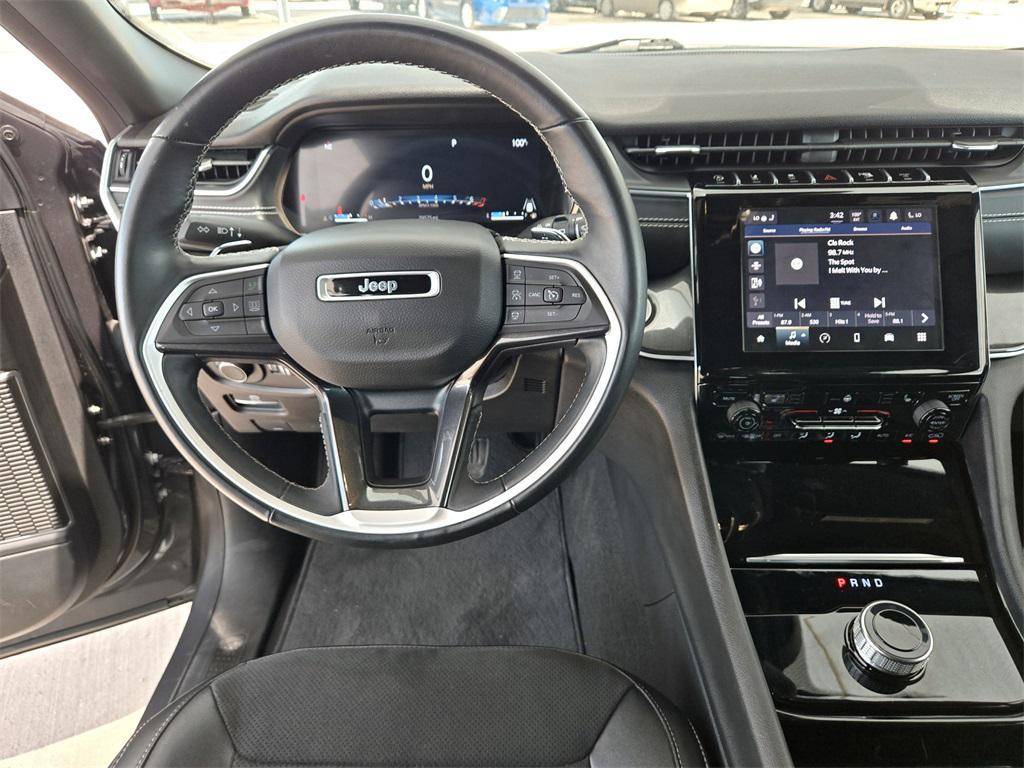 used 2022 Jeep Grand Cherokee car, priced at $29,607