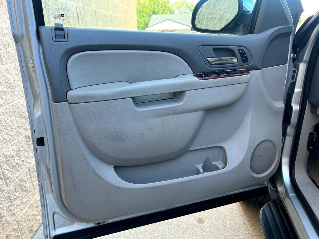 used 2013 Chevrolet Suburban car, priced at $4,900