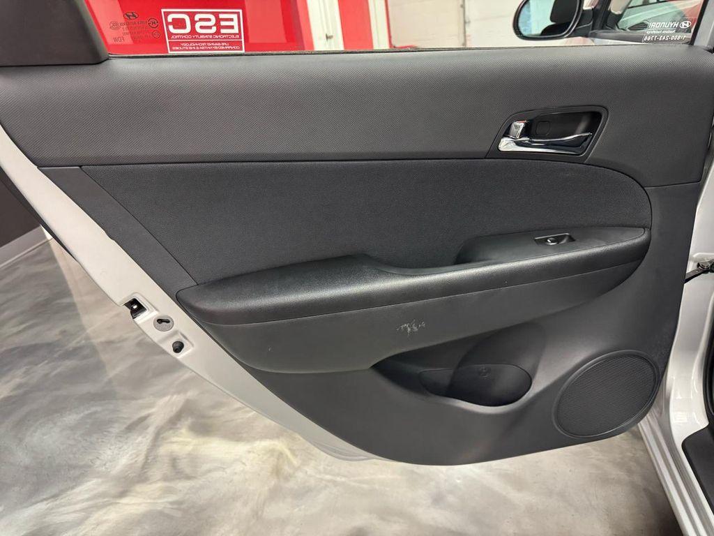 used 2009 Hyundai Elantra Touring car, priced at $9,900