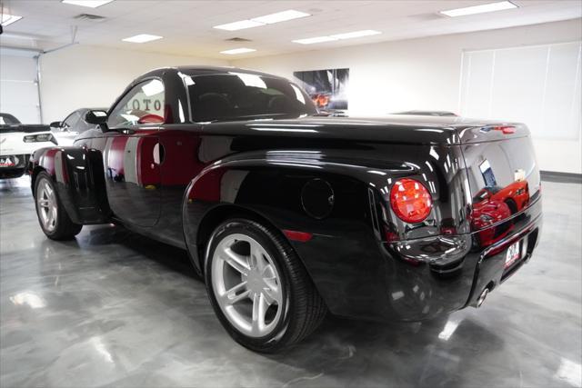 used 2004 Chevrolet SSR car, priced at $26,995