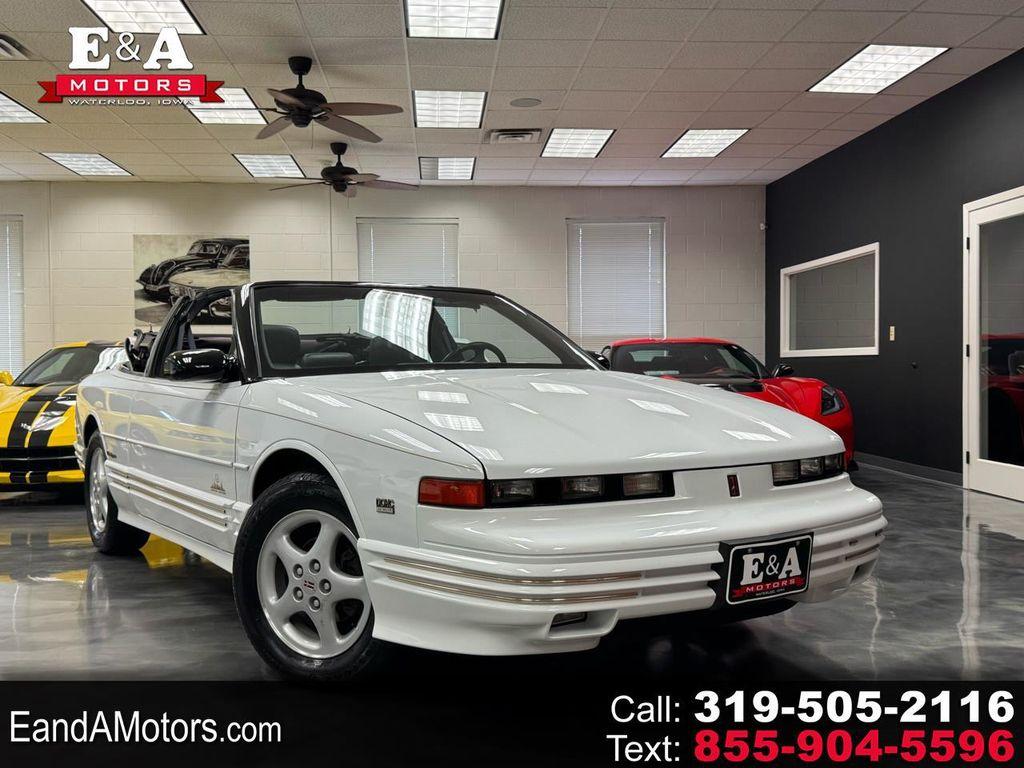 used 1994 Oldsmobile Cutlass Supreme car, priced at $9,500