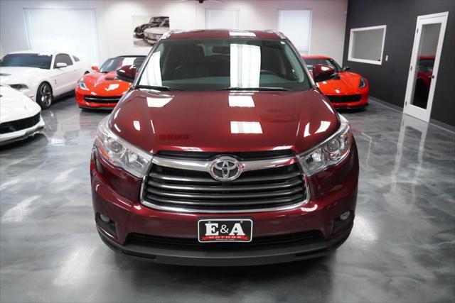 used 2016 Toyota Highlander car