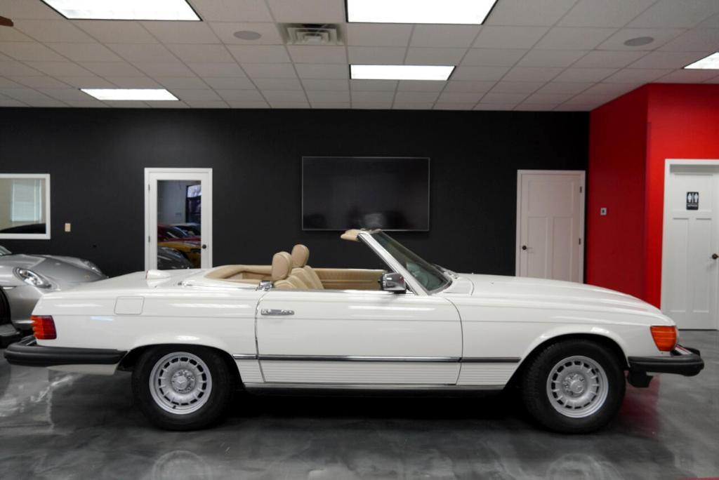 used 1985 Mercedes-Benz SL-Class car, priced at $14,995