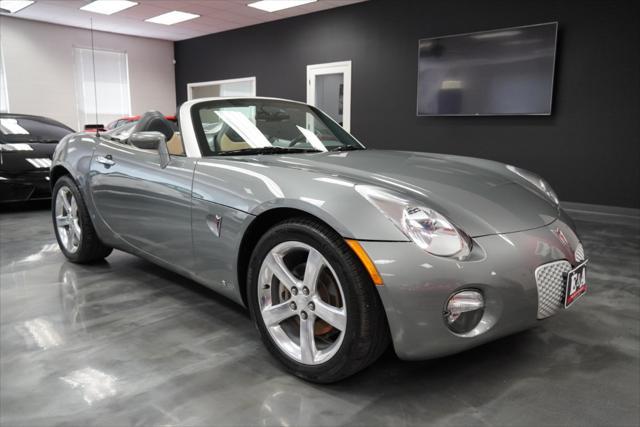 used 2006 Pontiac Solstice car, priced at $12,995