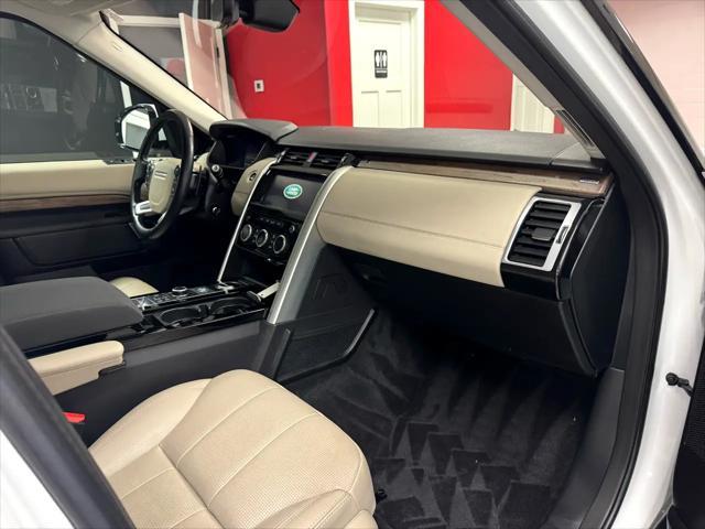 used 2018 Land Rover Discovery car, priced at $21,900