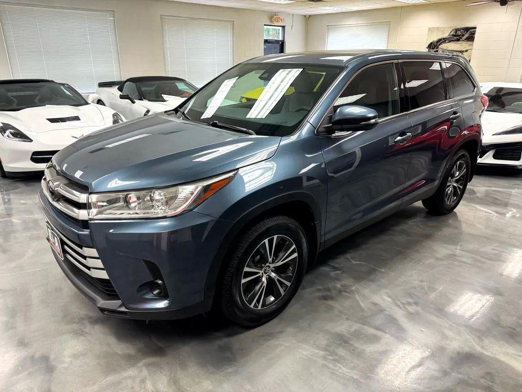 used 2019 Toyota Highlander car, priced at $23,900