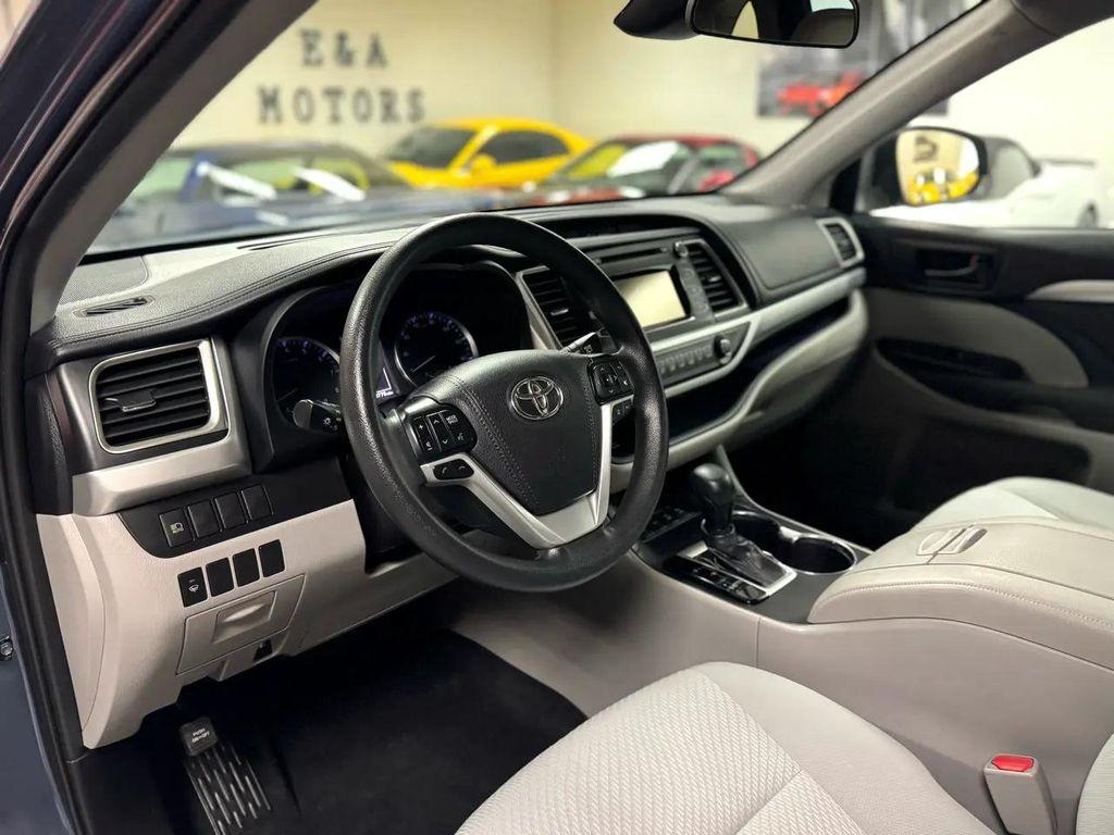 used 2019 Toyota Highlander car, priced at $23,900