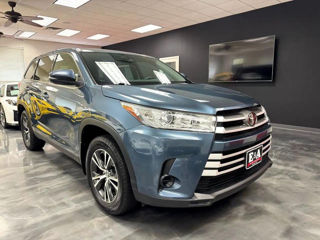 used 2019 Toyota Highlander car, priced at $23,900
