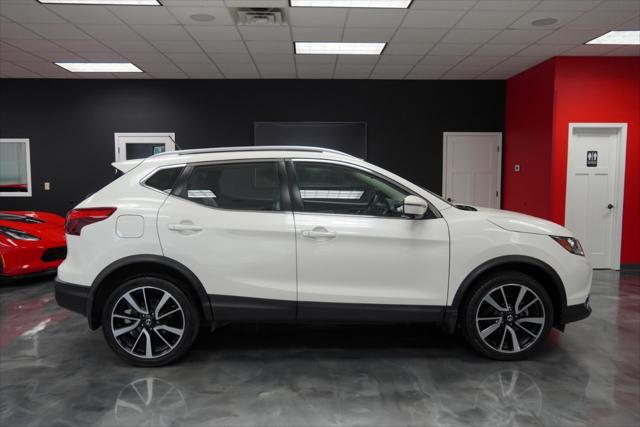 used 2017 Nissan Rogue Sport car, priced at $15,995