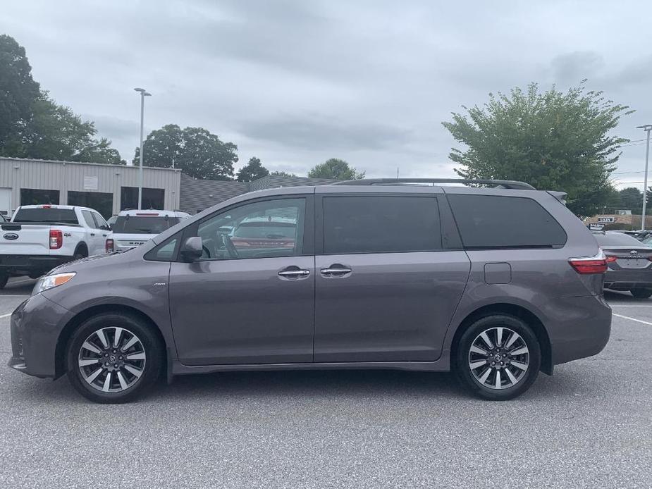 used 2018 Toyota Sienna car, priced at $24,995