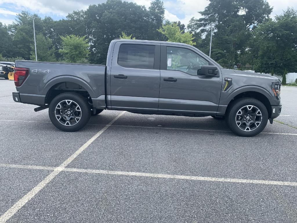 new 2024 Ford F-150 car, priced at $49,922