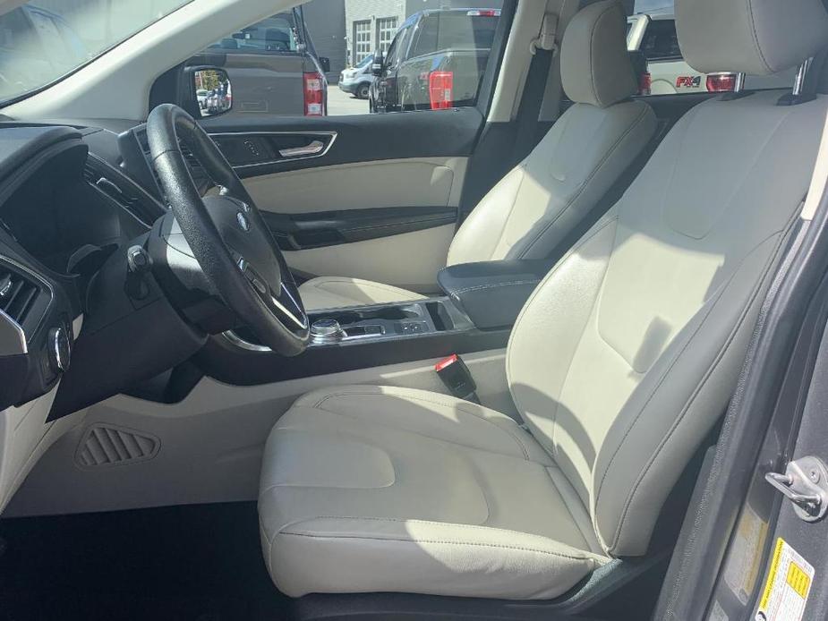 used 2022 Ford Edge car, priced at $24,995