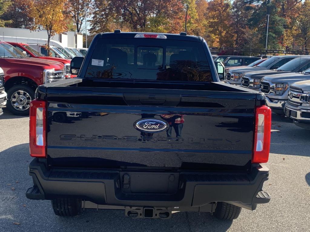 new 2024 Ford F-350 car, priced at $50,942