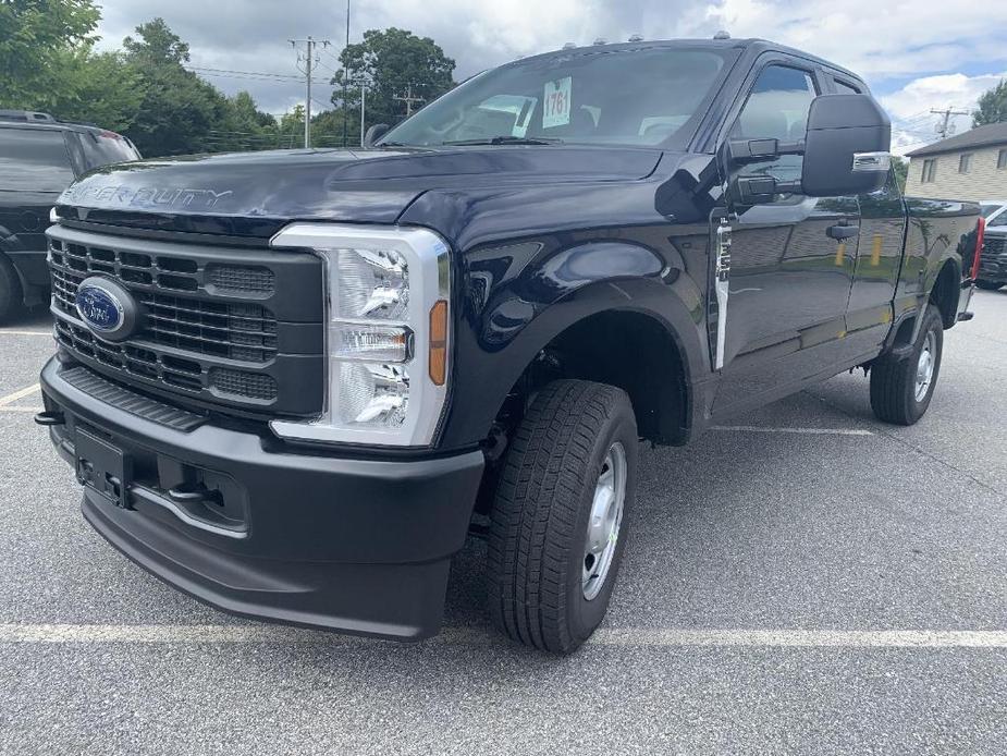 new 2024 Ford F-350 car, priced at $52,042