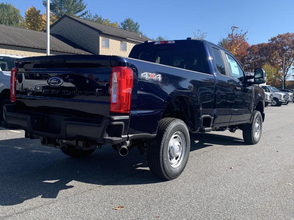 new 2024 Ford F-350 car, priced at $50,942