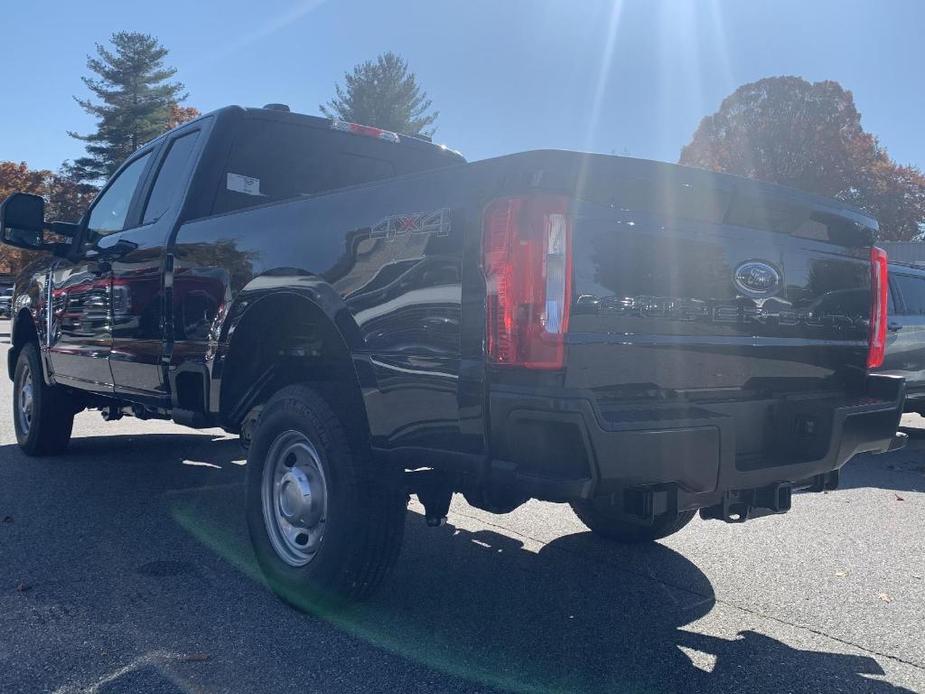 new 2024 Ford F-350 car, priced at $50,942