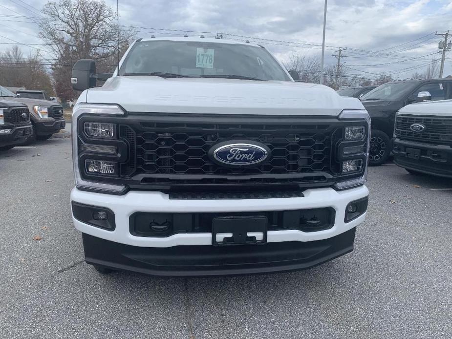 new 2024 Ford F-350 car, priced at $64,995