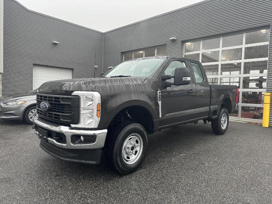 new 2024 Ford F-250 car, priced at $51,334