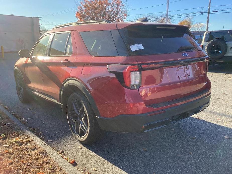 new 2025 Ford Explorer car, priced at $52,657