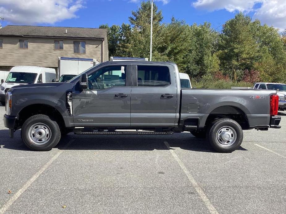 new 2024 Ford F-350 car, priced at $63,301