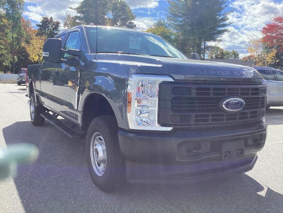 new 2024 Ford F-350 car, priced at $64,595