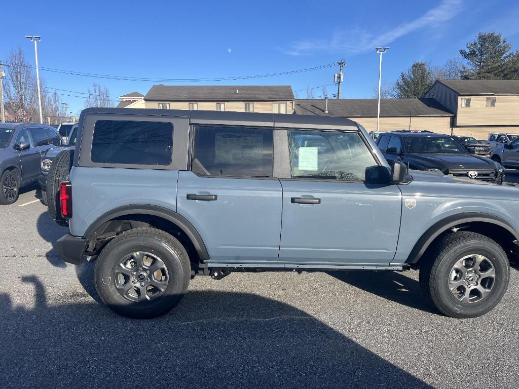 new 2024 Ford Bronco car, priced at $46,450