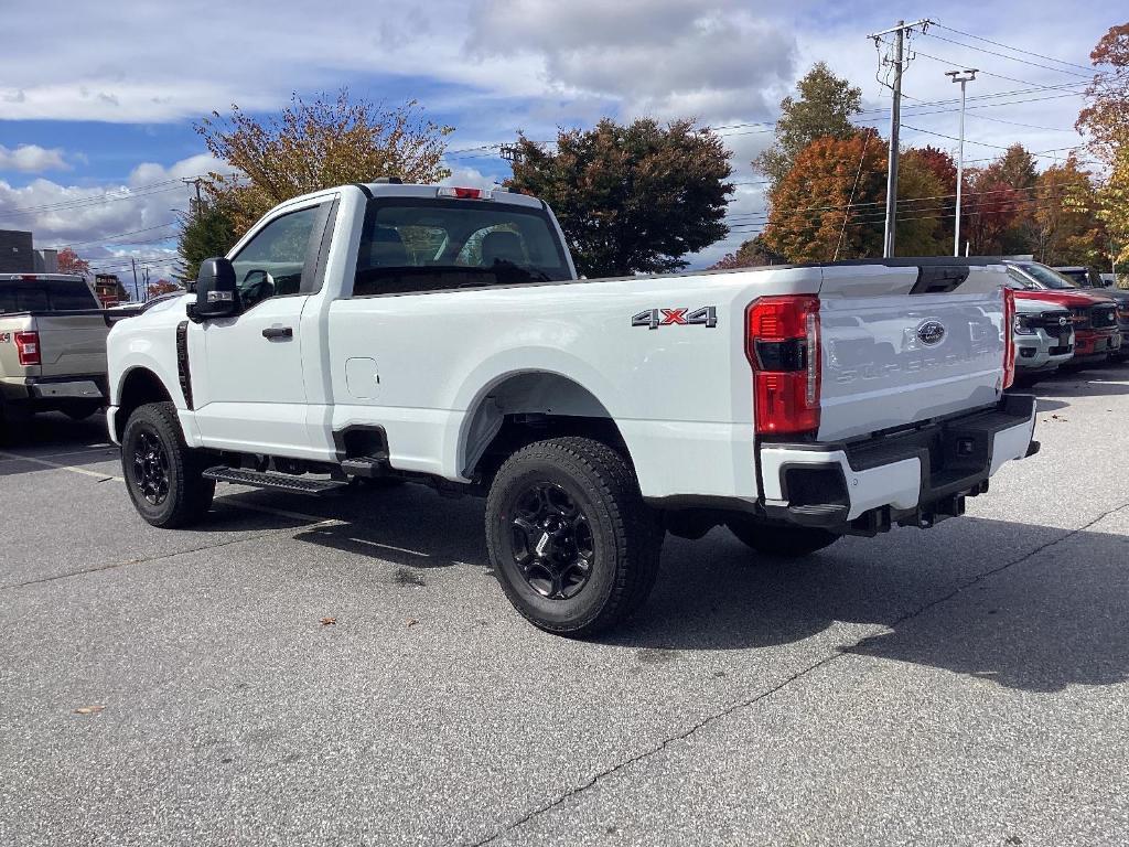 new 2024 Ford F-350 car, priced at $55,236