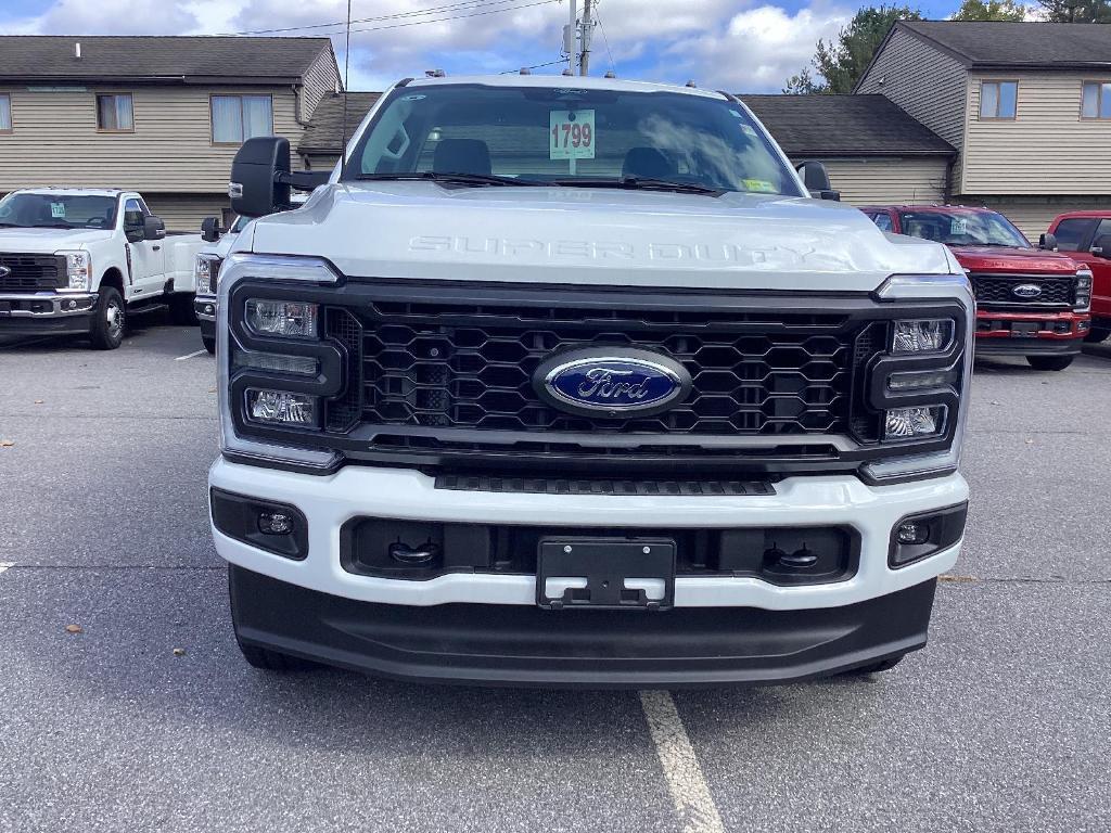 new 2024 Ford F-350 car, priced at $55,236