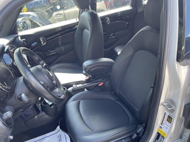 used 2022 MINI Hardtop car, priced at $22,850